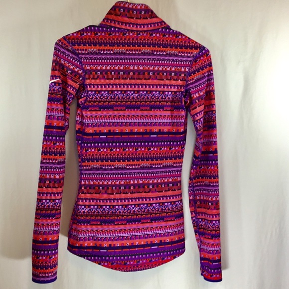 Nike Pro Dri-Fit, XS, Purple & Pink Multi Colors - Picture 7 of 7